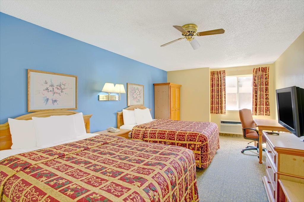 Days Inn By Wyndham Lehi Zewnętrze zdjęcie