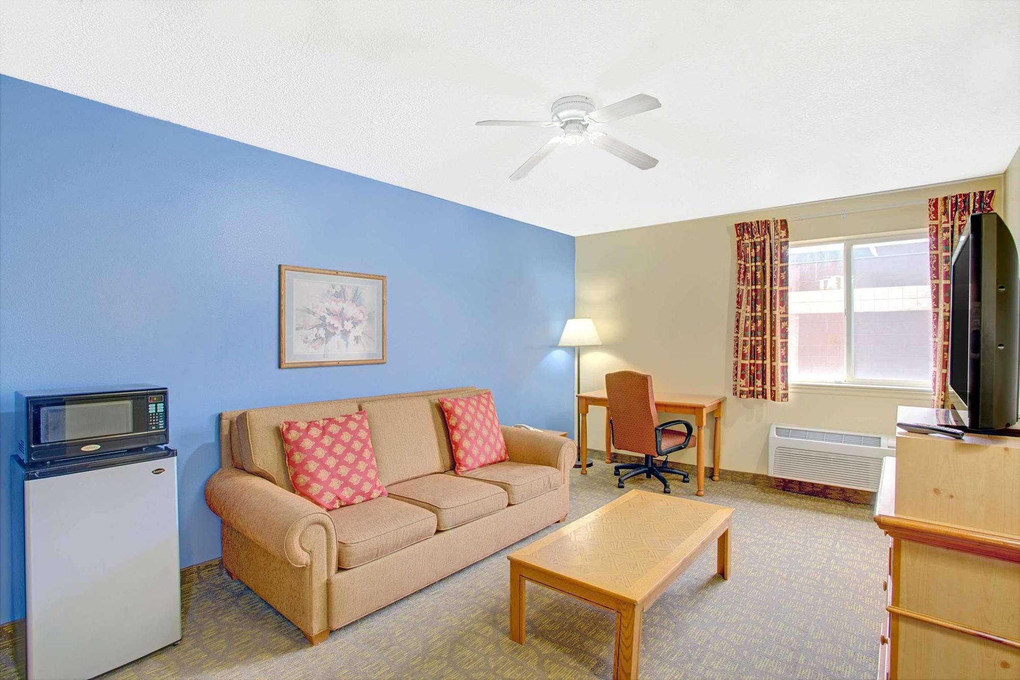 Days Inn By Wyndham Lehi Zewnętrze zdjęcie